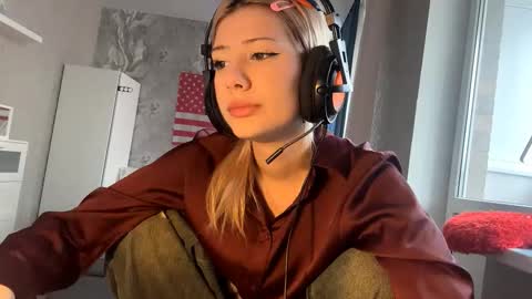 Snapshot of rochellehouis chatting on February 17, 2026, 11:18 am Anny online show from February 17, 2026, 11:18 am