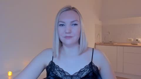 Snapshot of rock__baby chatting on January 3, 2025, 10:40 pm rock__baby online show from January 3, 2025, 10:40 pm