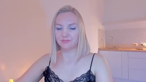 Snapshot of rock__baby chatting on January 4, 2025, 9:52 pm rock__baby online show from January 4, 2025, 9:52 pm