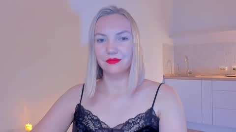 Snapshot of rock__baby chatting on January 5, 2025, 8:00 pm rock__baby online show from January 5, 2025, 8:00 pm