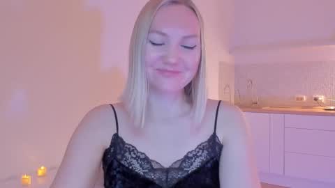 Snapshot of rock__baby chatting on January 14, 2025, 1:36 am rock__baby online show from January 14, 2025, 1:36 am