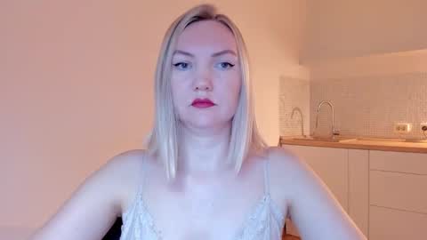 Snapshot of rock__baby chatting on February 14, 2025, 9:53 pm rock__baby online show from February 14, 2025, 9:53 pm