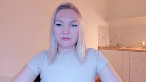 Snapshot of rock__baby chatting on February 26, 2025, 10:20 pm rock__baby online show from February 26, 2025, 10:20 pm