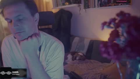 Rocket Bunny online show from September 19, 2025, 4:29 pm