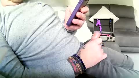 Joey online show from January 3, 2025, 2:30 pm