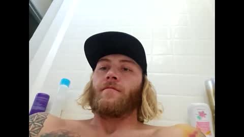 rockhardsurfers online show from January 3, 2025, 3:12 pm