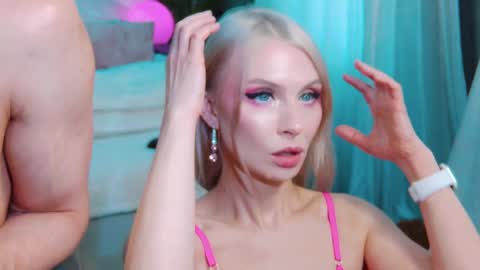 Lina and Den online show from October 13, 2025, 10:37 am