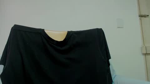 Snapshot of rocky_muscle chatting on July 4, 2026, 4:24 pm rocky muscle online show from July 4, 2026, 4:24 pm