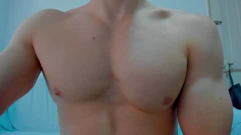 Snapshot of rocky_muscle chatting on August 2, 2026, 5:33 pm rocky muscle online show from August 2, 2026, 5:33 pm