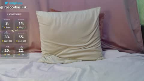 Snapshot of rococo_basilisk chatting on June 19, 2026, 1:15 pm Mia online show from June 19, 2026, 1:15 pm
