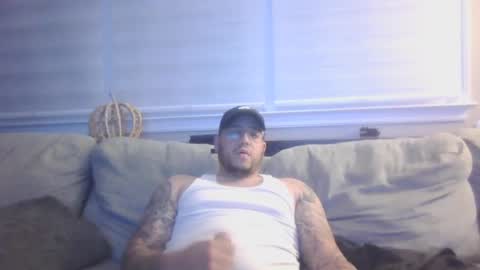 roddy_pipeher215 online show from October 7, 2025, 5:37 am