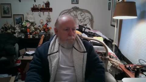 rodhammer60 online show from December 15, 2025, 1:04 pm
