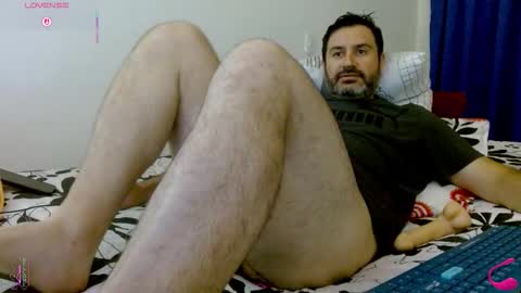 Snapshot of rodher81 chatting on June 6, 2026, 12:27 am Rod online show from June 6, 2026, 12:27 am