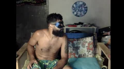 rodrigo_cerne online show from January 15, 2026, 1:32 am