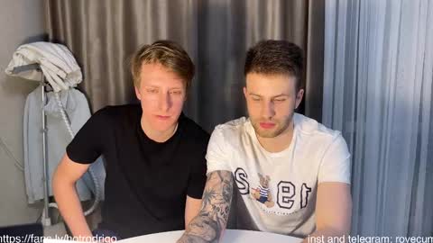 Rodrigo online show from March 9, 2025, 8:52 pm