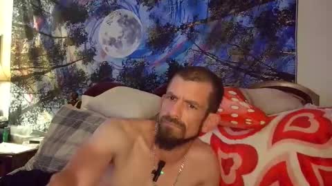 Longrodhotmomma online show from April 27, 2026, 3:37 am