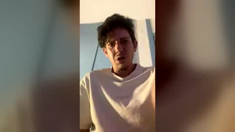 Snapshot of rogerbenid81 chatting on June 13, 2026, 9:57 pm rogerbenid81 online show from June 13, 2026, 9:57 pm