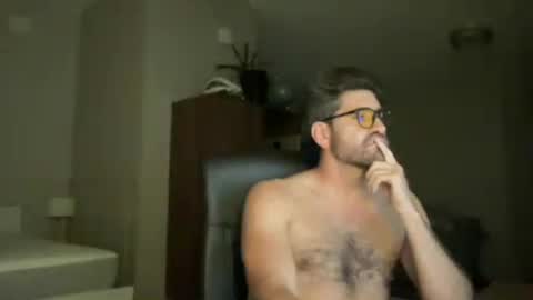 Snapshot of rogersterling11 chatting on July 8, 2026, 8:35 pm Roger Sterling online show from July 8, 2026, 8:35 pm