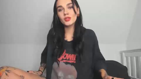 rokiinbaby online show from October 23, 2025, 7:34 pm