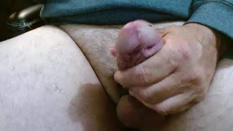 rolandthompsongun online show from April 19, 2026, 1:21 pm