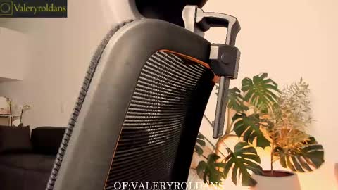 Valery Roldans online show from February 12, 2025, 3:29 am