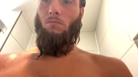 rollingatone1 online show from November 23, 2025, 10:31 pm