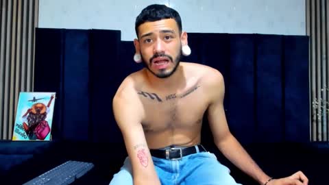 Snapshot of rolo_martinez chatting on November 3, 2025, 7:26 pm rolo martinez online show from November 3, 2025, 7:26 pm