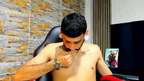 Snapshot of rolo_martinez chatting on November 5, 2025, 11:16 pm rolo martinez online show from November 5, 2025, 11:16 pm