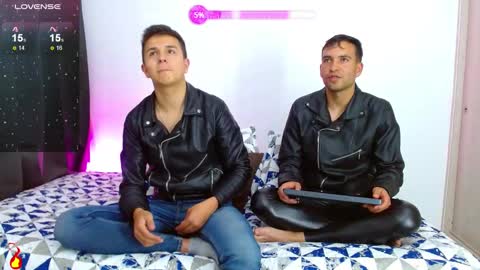 rolos_hot32 online show from December 4, 2024, 10:30 pm