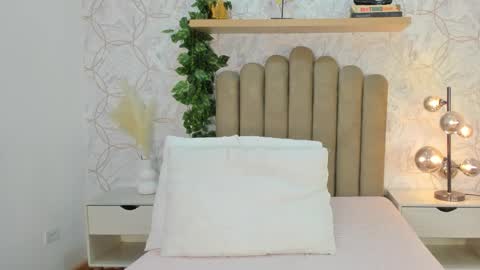   online show from October 29, 2025, 11:56 am