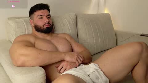 Roman Lux online show from November 25, 2025, 5:29 am