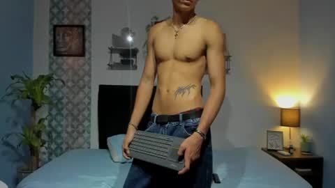 Snapshot of roman_vans chatting on June 30, 2026, 6:09 pm roman_vans online show from June 30, 2026, 6:09 pm