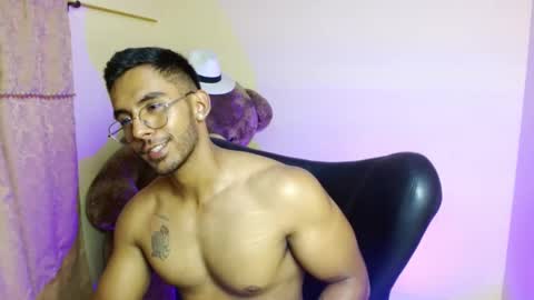 Roman online show from January 23, 2025, 10:54 pm
