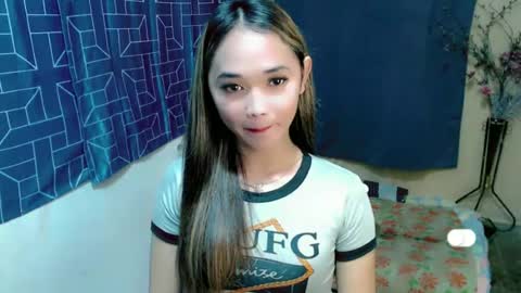 Snapshot of romanticslutxxx chatting on June 10, 2026, 11:31 am empress online show from June 10, 2026, 11:31 am