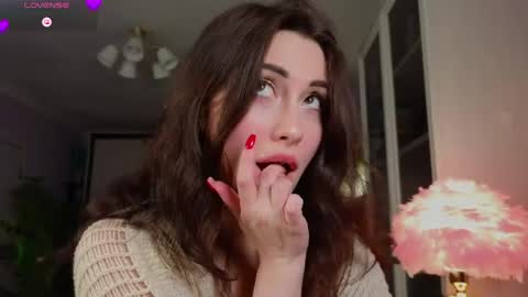Snapshot of romanticsonya chatting on April 22, 2026, 11:17 pm romanticsonya online show from April 22, 2026, 11:17 pm
