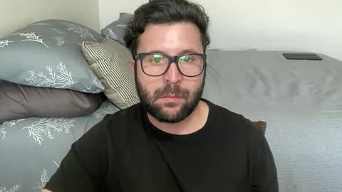 romeo_611842 online show from March 17, 2026, 10:35 pm