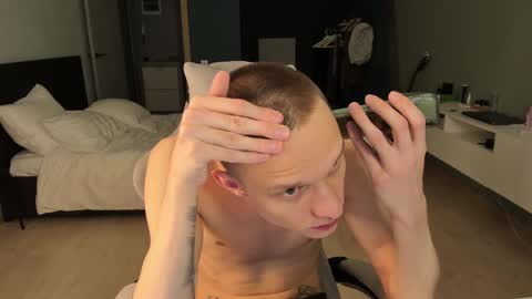 Romeo online show from February 14, 2025, 9:32 pm