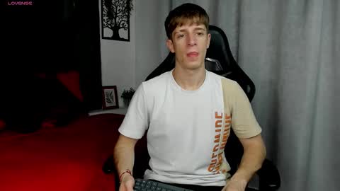 Romeo Ricci online show from November 27, 2025, 12:18 pm