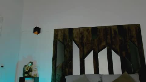 Romeo Ricci online show from May 24, 2026, 12:10 pm