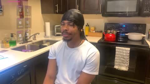 romeotyn online show from March 5, 2026, 6:48 pm