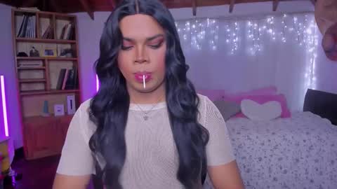 Romi Rouse online show from January 14, 2026, 3:34 am