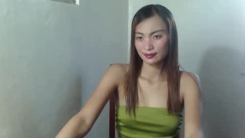 rona_cumsterxxx online show from May 21, 2026, 10:50 pm