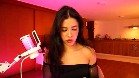 Roni online show from May 22, 2026, 5:36 am
