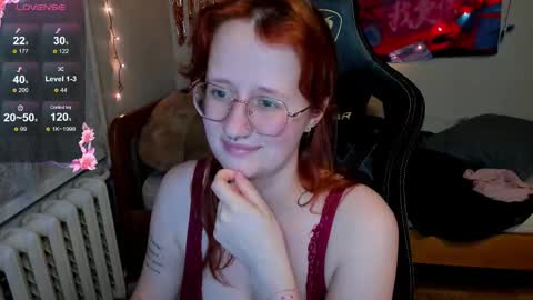 Snapshot of roniya_v chatting on January 31, 2026, 7:11 pm Spicy lady Kristy online show from January 31, 2026, 7:11 pm