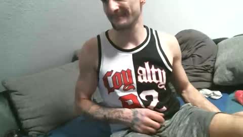 Snapshot of ronnypotti34 chatting on January 16, 2025, 5:11 am Ronny Potthoff online show from January 16, 2025, 5:11 am