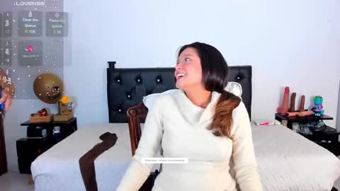    online show from December 2, 2025, 10:38 pm