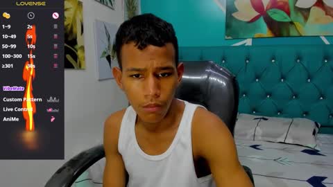 RORY CASTRO online show from October 30, 2025, 11:49 pm