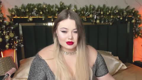 Chloe online show from December 25, 2024, 12:05 am