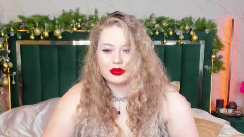 Chloe online show from January 11, 2026, 12:54 pm