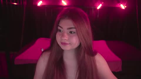 rosaamour online show from June 25, 2026, 5:56 am